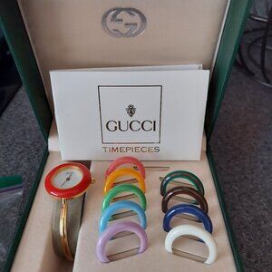 Vintage Gucci bracelet Watch with 9 Interchangeable Colored bezels